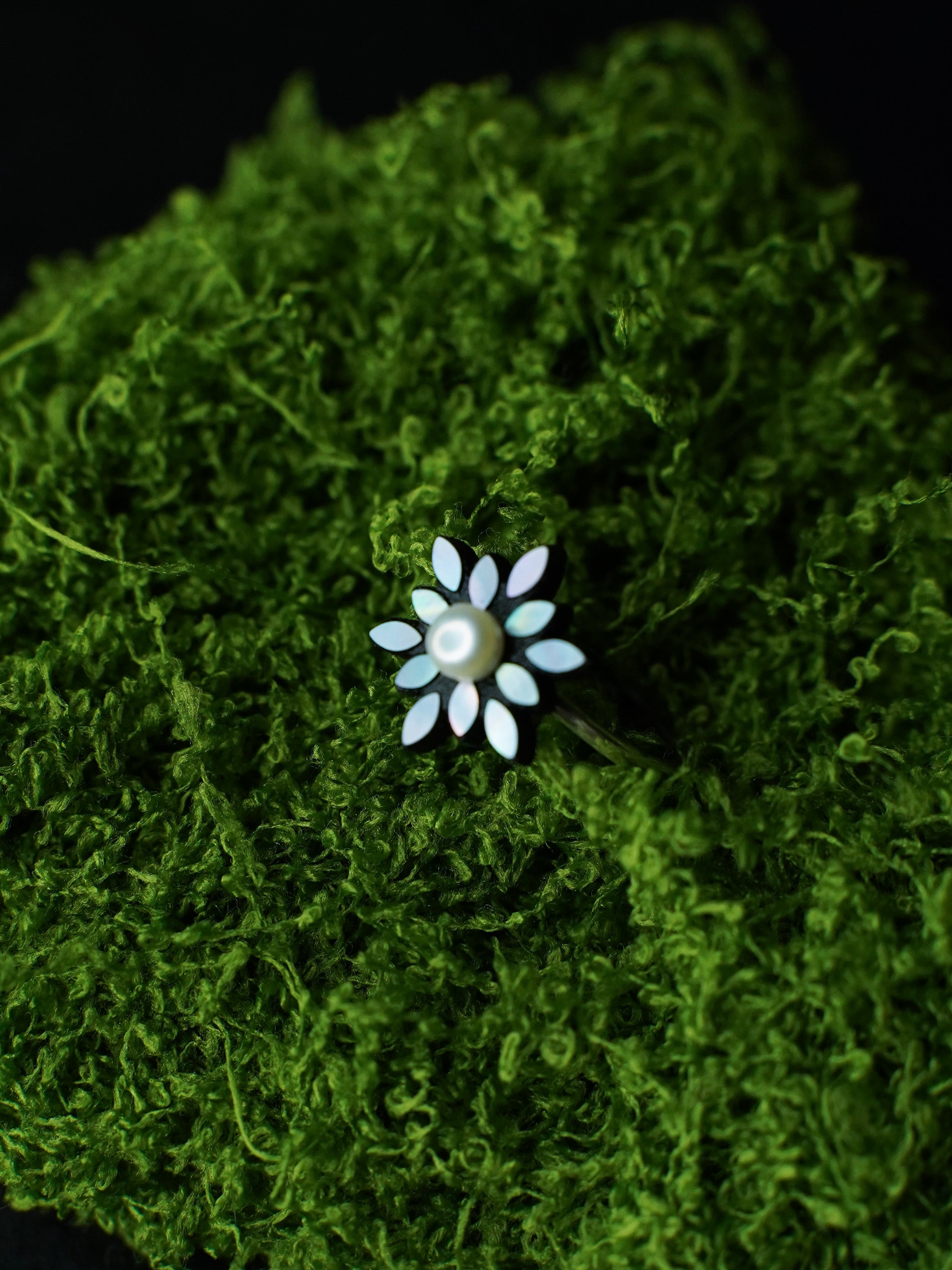 Snow Bloom Ring