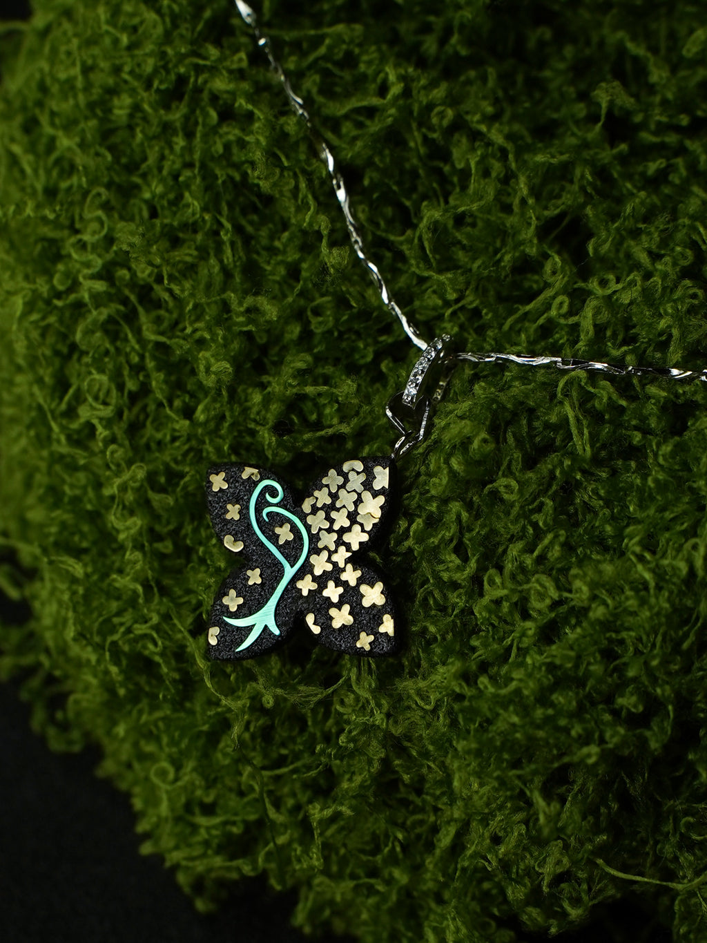 Twelve Flora Series — August Osmanthus Pendant Necklace