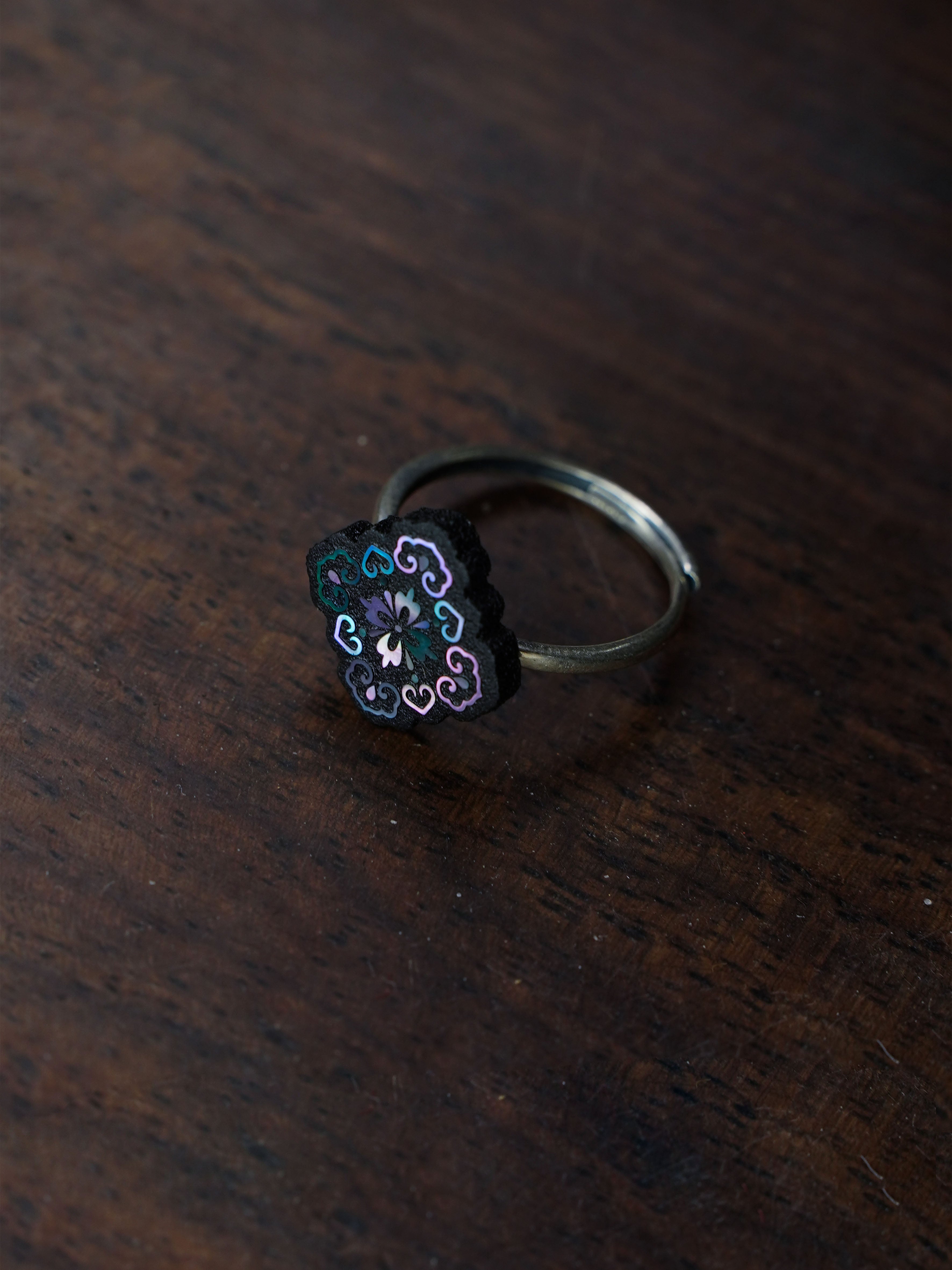Ruyi Blooms  Ring